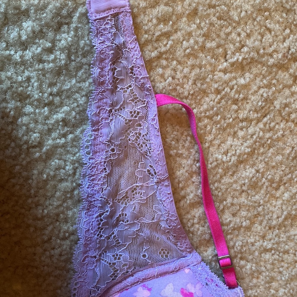 Women’s bra - Picture 7 of 8